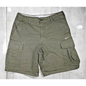 Nike SB Cargo Shorts Men's Size 32 Green Ripstop Utility Skateboarding Shorts